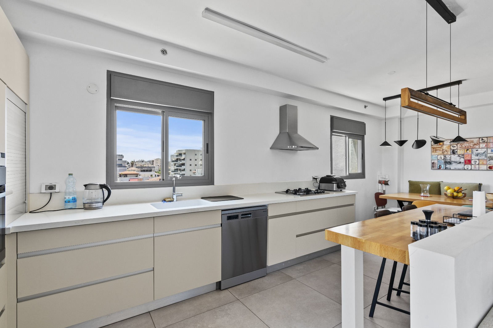 WhatsApp Image 2025-08-20 at 16.21.25 (1)