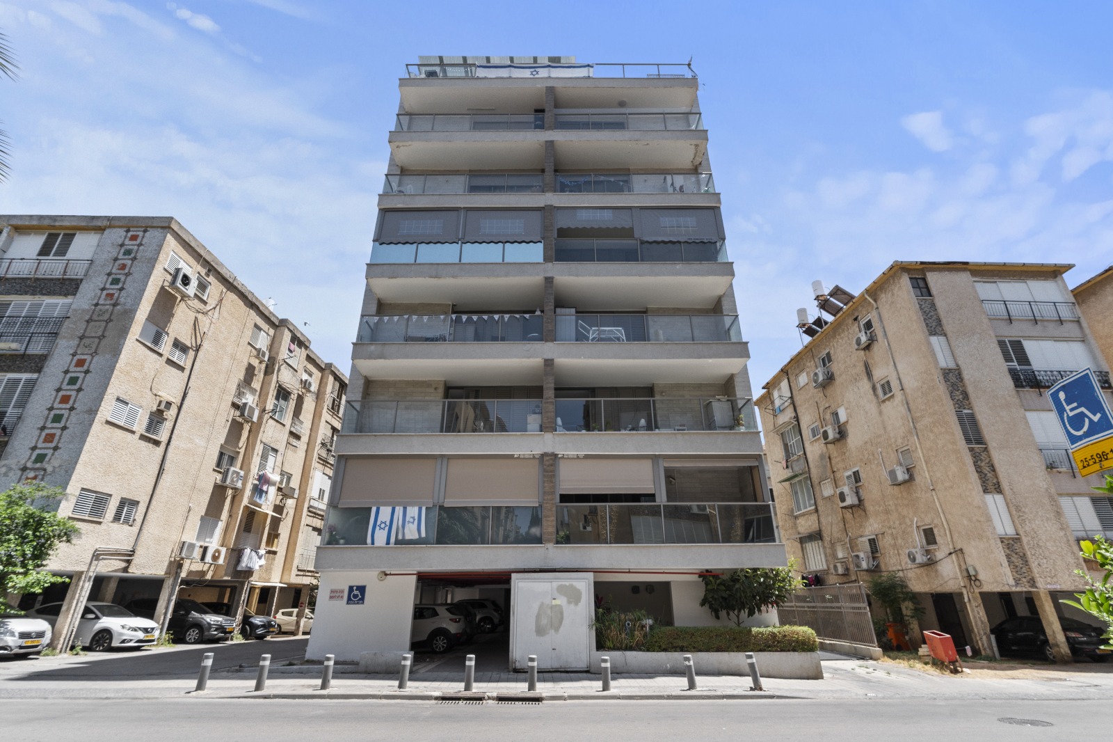 WhatsApp Image 2025-08-20 at 16.21.25