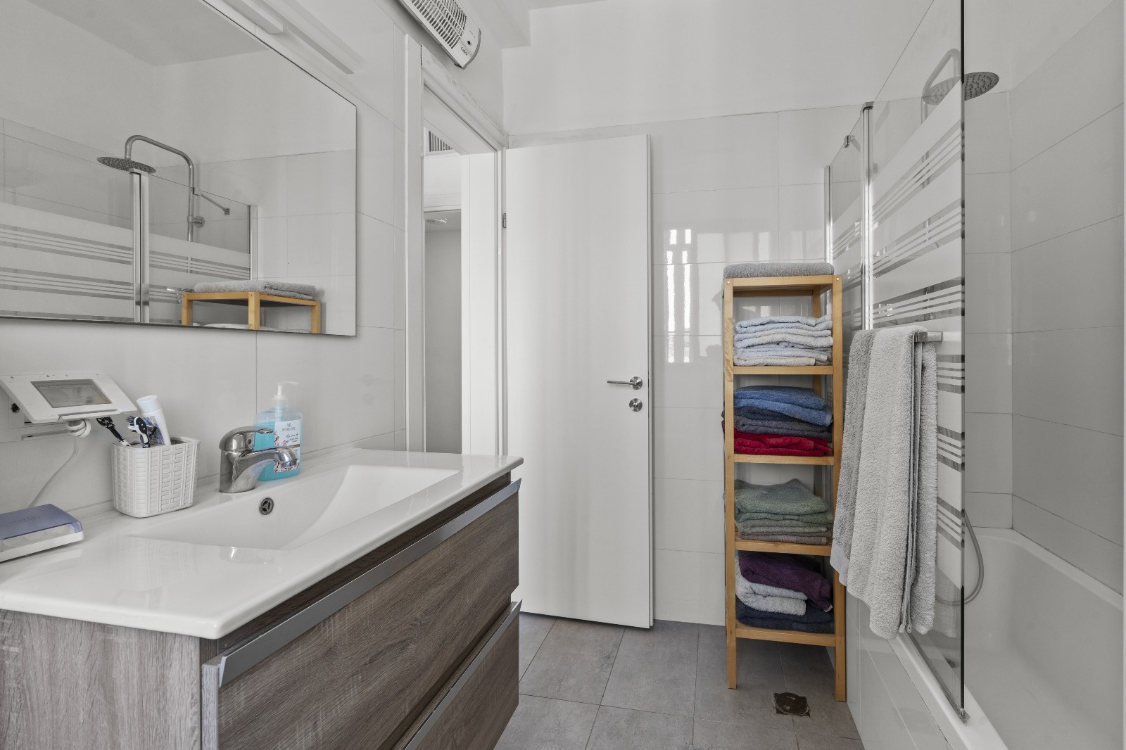 WhatsApp Image 2025-08-20 at 16.21.28