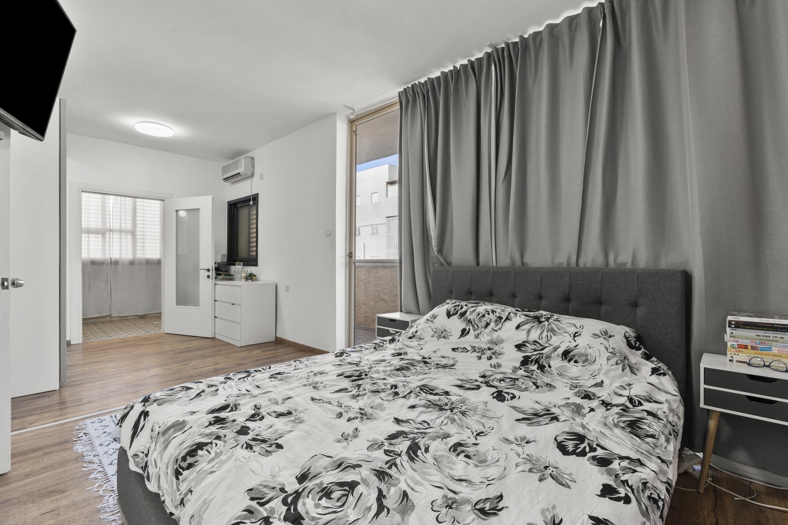 WhatsApp Image 2025-08-20 at 16.22.58 (1)