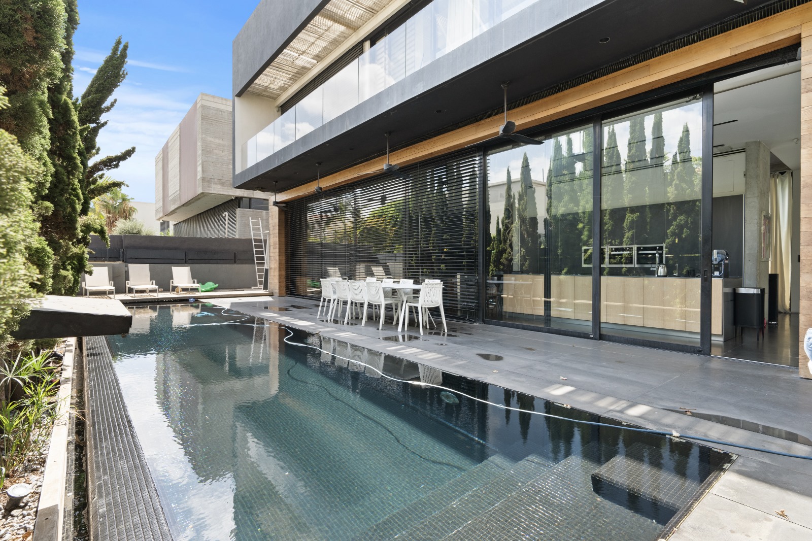 WhatsApp Image 2025-09-08 at 12.20.59 (3)