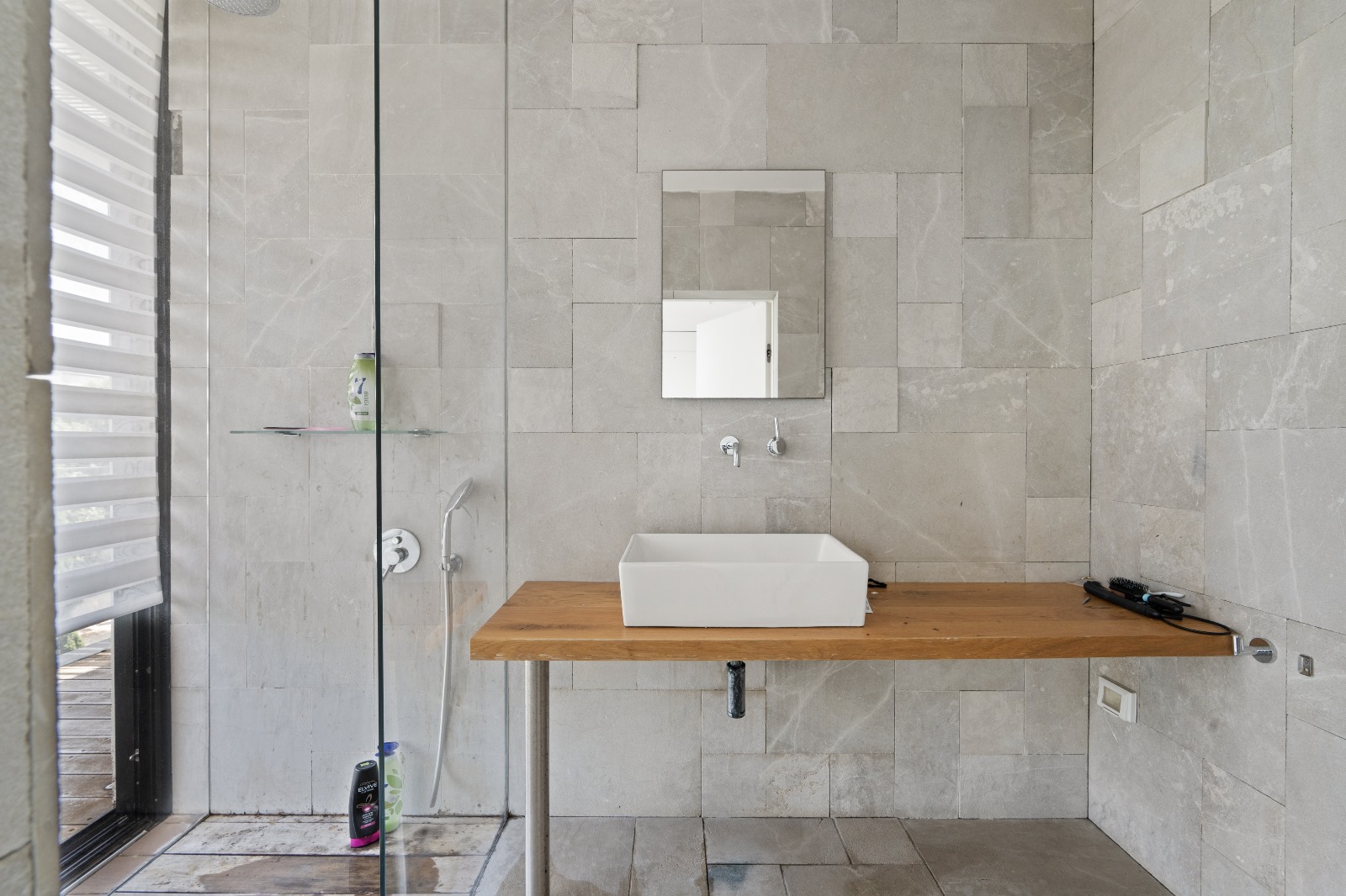 WhatsApp Image 2025-09-08 at 12.21.00 (1)