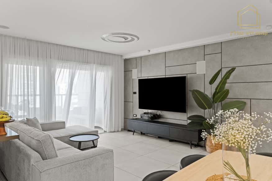 WhatsApp Image 2025-09-29 at 09.32.12