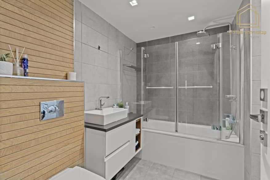 WhatsApp Image 2025-09-29 at 09.32.22