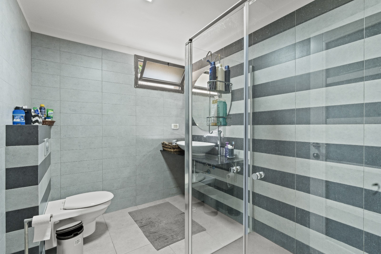 WhatsApp Image 2025-10-26 at 13.24.27