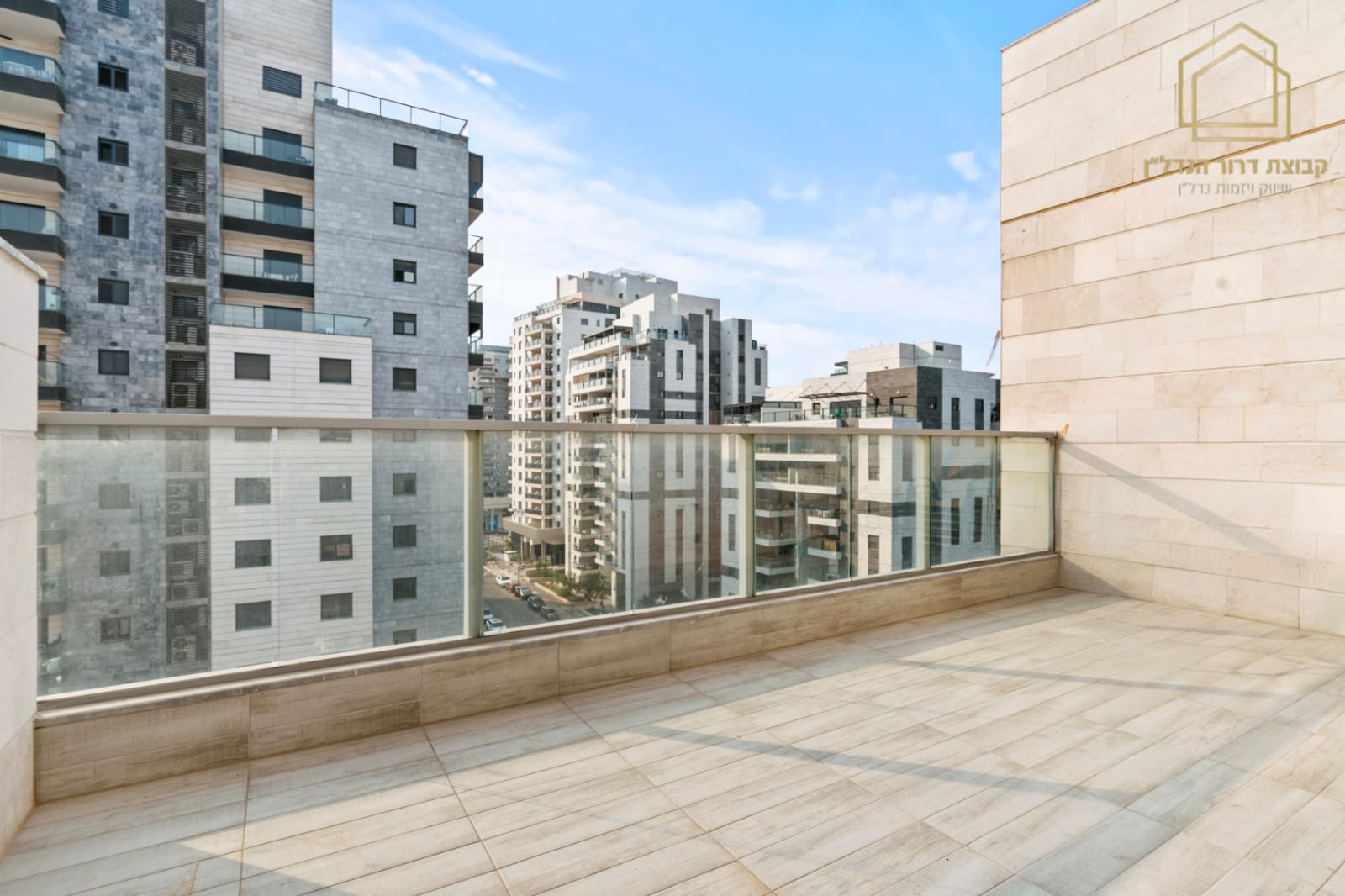 WhatsApp Image 2025-11-04 at 16.37.07 (2)