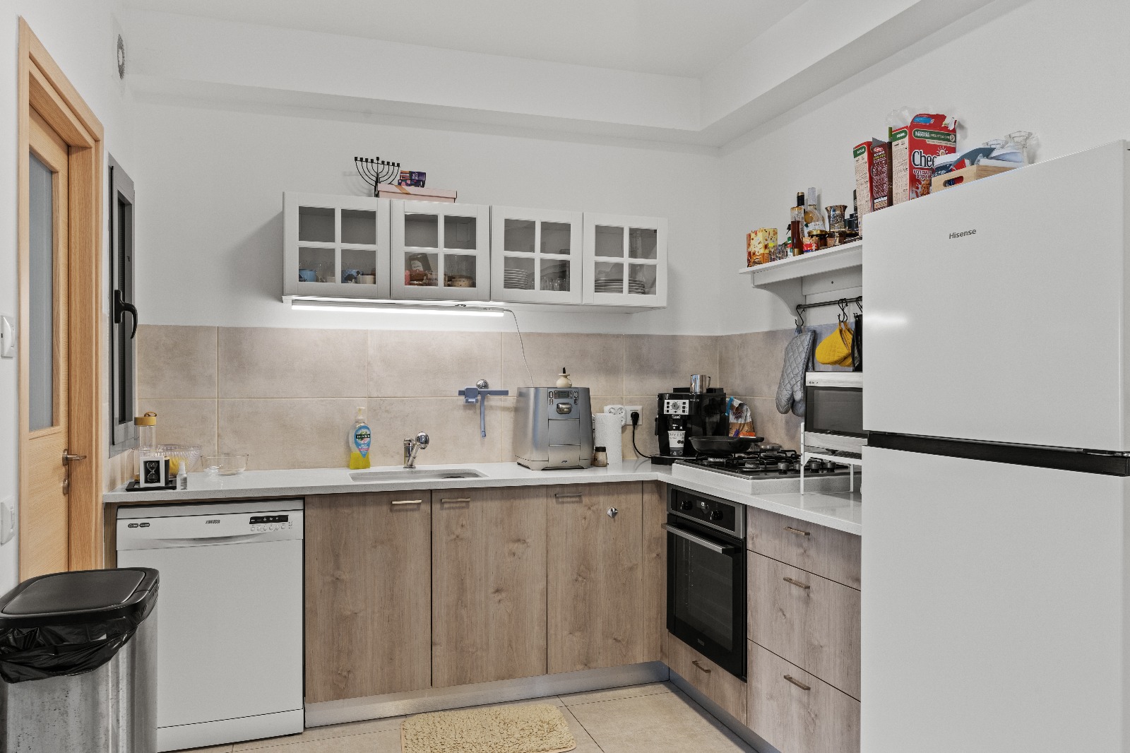 WhatsApp Image 2025-12-03 at 11.56.45 (1)