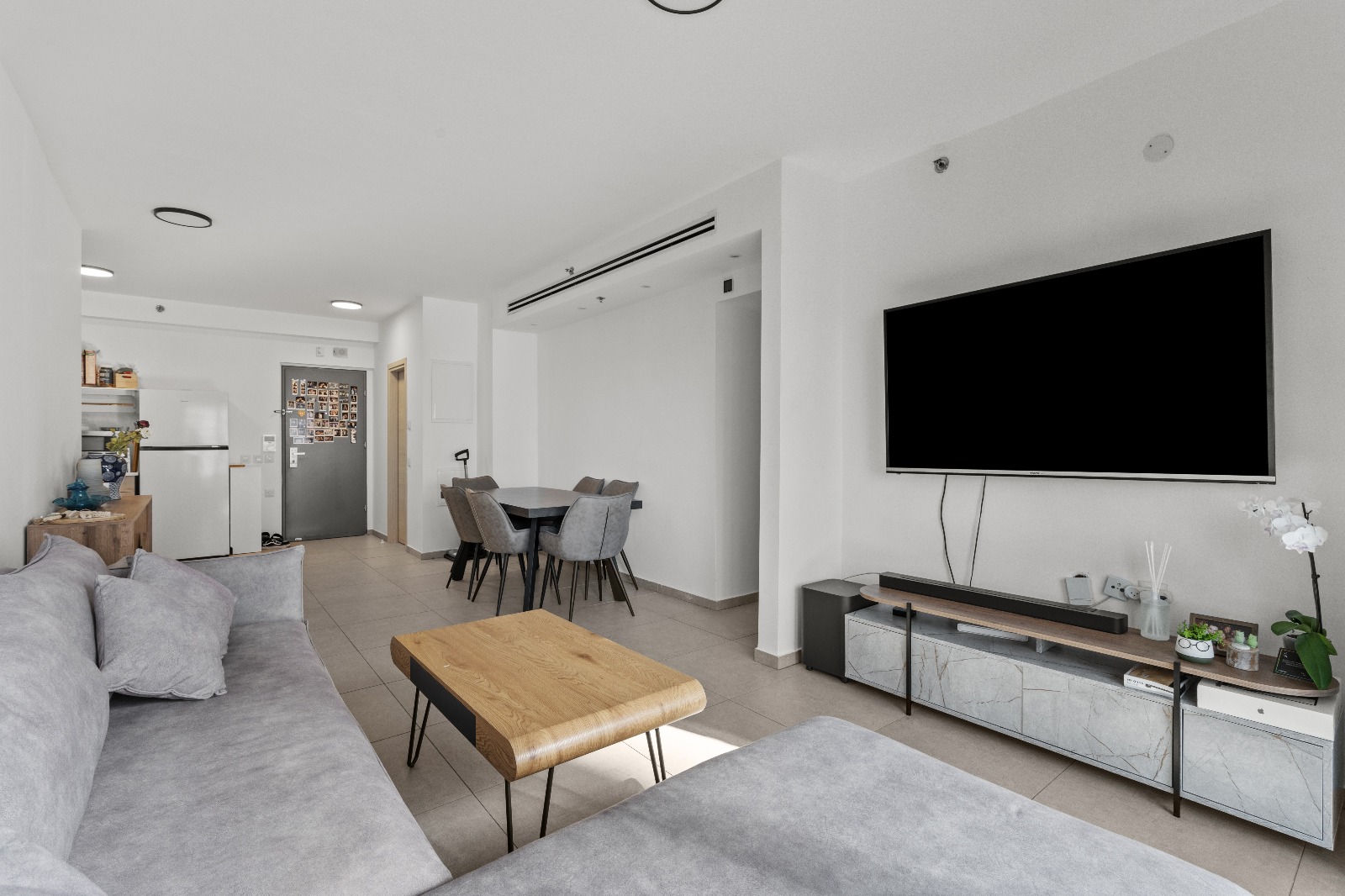 WhatsApp Image 2025-12-03 at 11.56.45